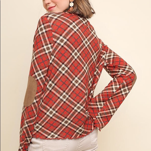 🆕HP!🎉Umgee Lettuce Trim Suede Elbow Top - Picture 2 of 4